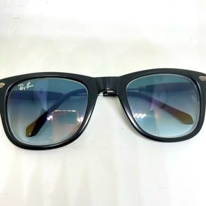 Ray-Ban Sunglasses
